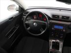 Volkswagen Passat - fotka číslo 6