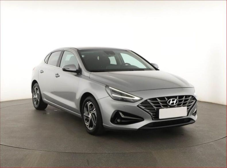 Hyundai i30 - hlavní foto