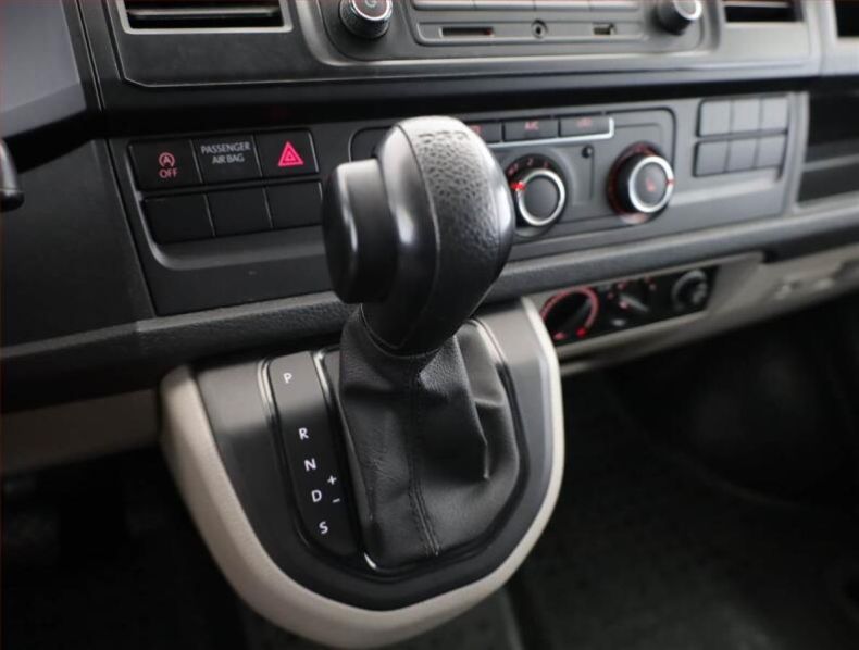 Volkswagen Transporter - hlavní fotka