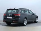 Volkswagen Passat - fotka číslo 4