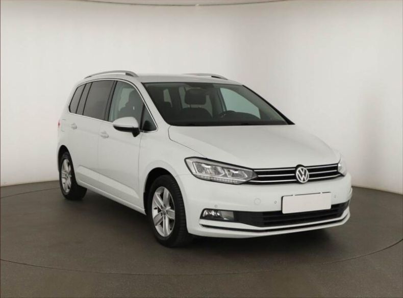 Volkswagen Touran - hlavní fotka inzerátu