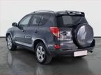 Toyota RAV 4 - fotka číslo 3