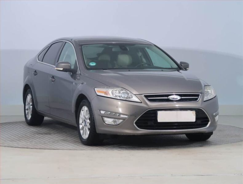 Ford Mondeo - hlavní foto