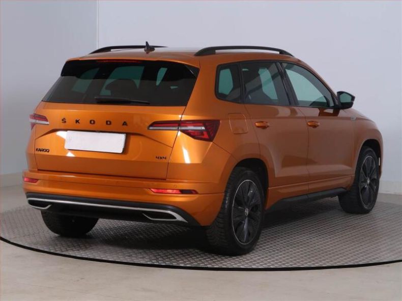 Škoda Karoq - hlavní fotka