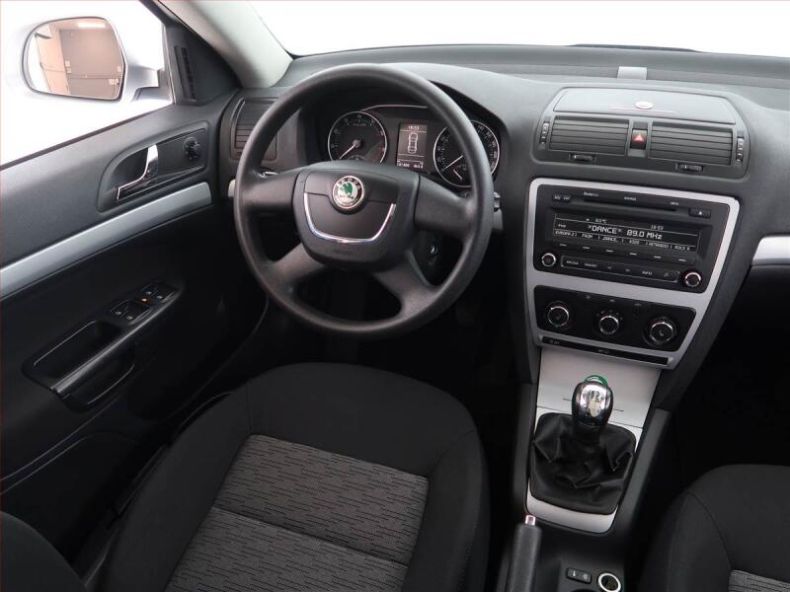 Škoda Octavia - hlavní fotka