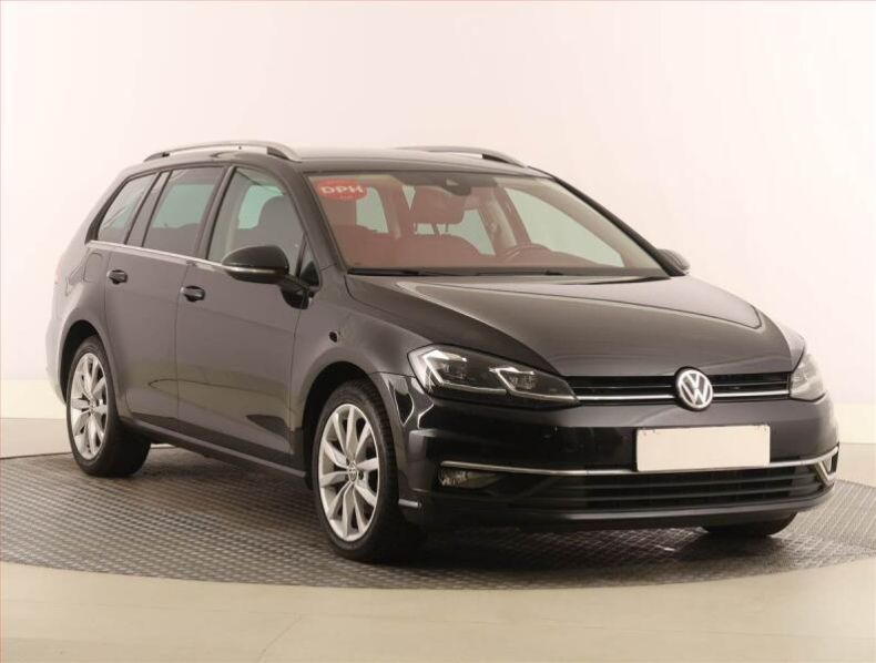 Volkswagen Golf - hlavní foto