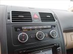 Volkswagen Touran - fotka číslo 14