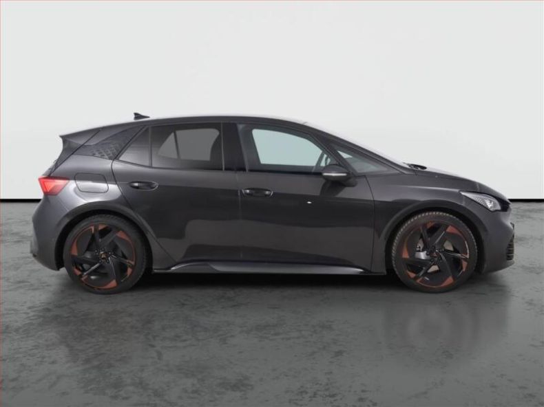 Cupra Born - hlavní fotka