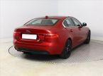 Jaguar XE - fotka číslo 4