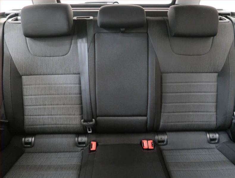 Škoda Octavia - hlavní fotka