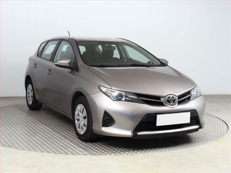 Toyota Auris - hlavní fotka inzerátu