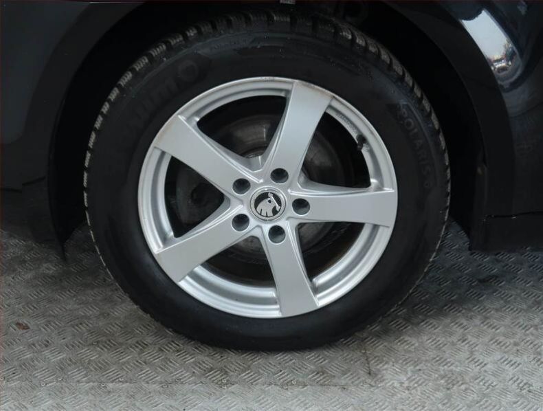 Škoda Octavia - hlavní fotka