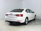 Škoda Superb - fotka číslo 4