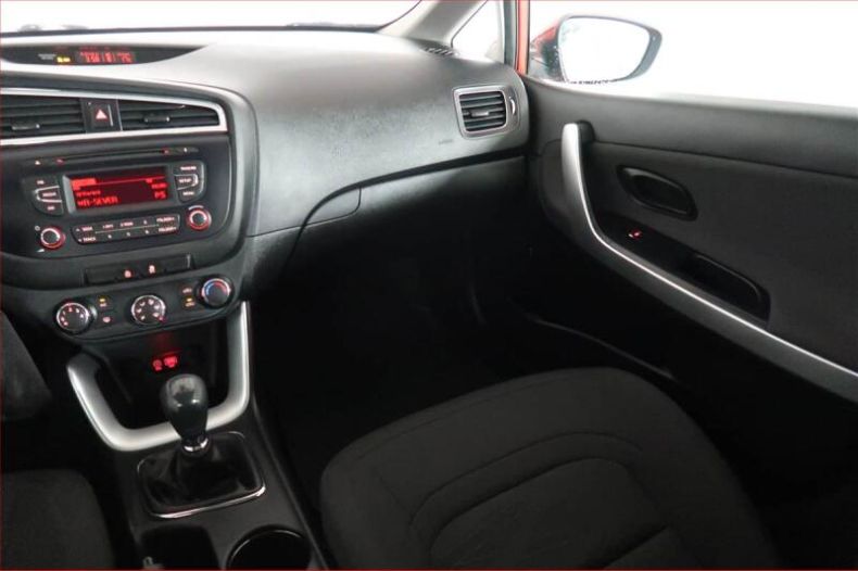 Kia Cee'd - hlavní fotka