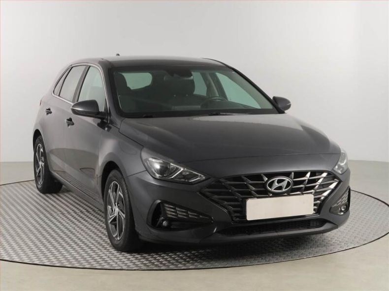 Hyundai i30 - hlavní foto
