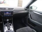 Škoda Superb - fotka číslo 7