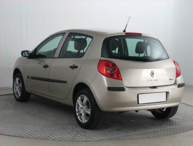 Renault Clio - hlavní fotka inzerátu
