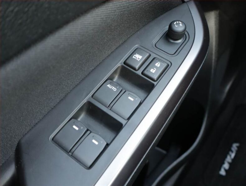 Suzuki Vitara - hlavní fotka