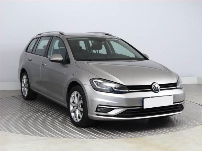 Volkswagen Golf - hlavní fotka inzerátu