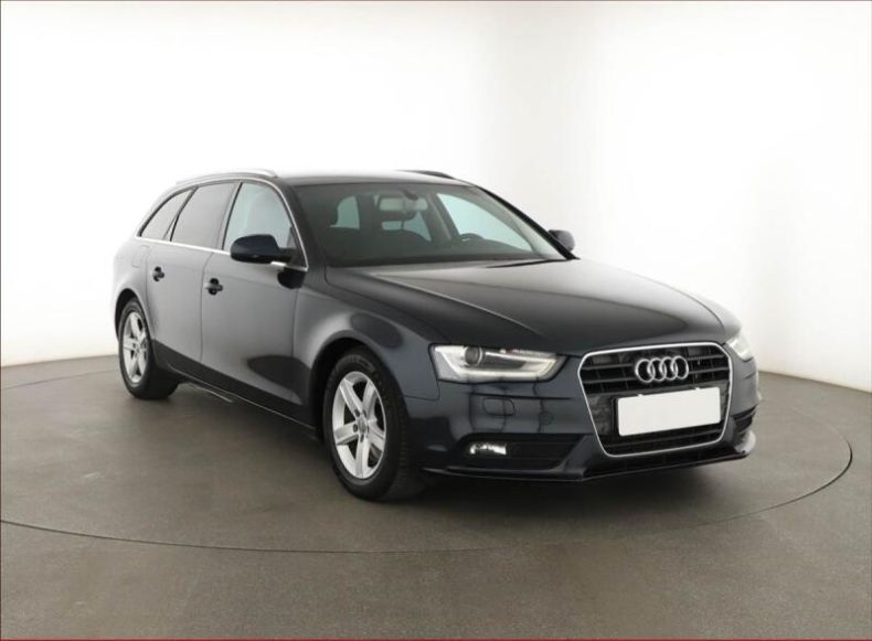 Audi A4 - hlavní fotka inzerátu