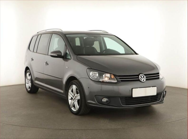 Volkswagen Touran - hlavní foto