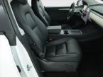 Tesla Model Y - fotka číslo 8