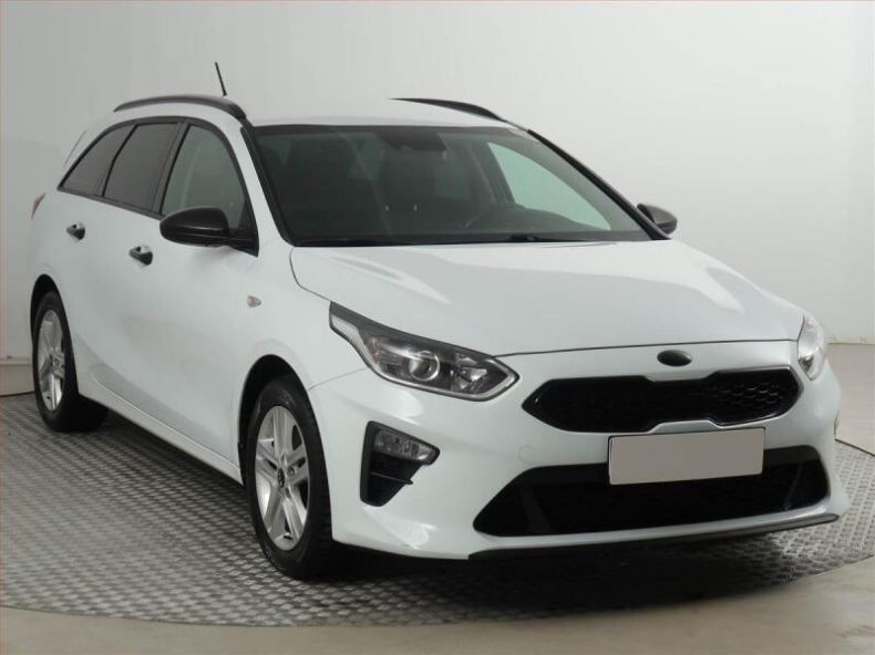 Kia Cee'd - hlavní foto