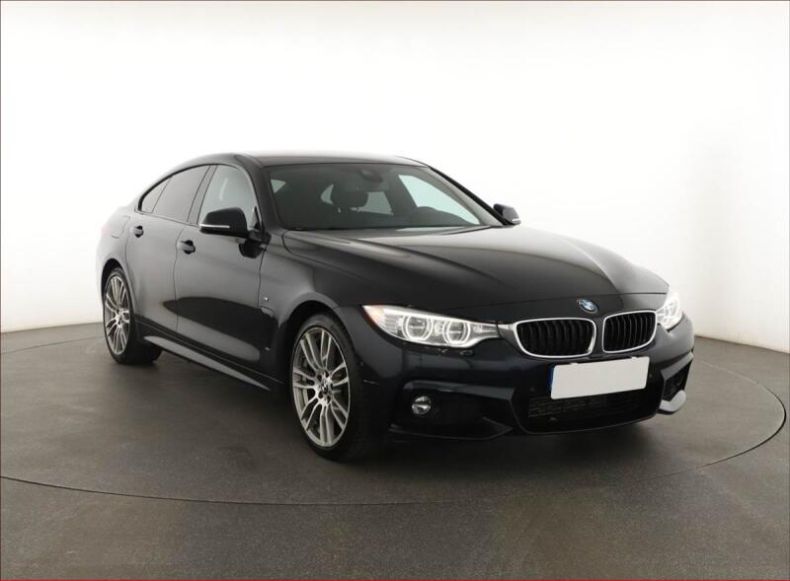BMW Řada 4 - hlavní foto