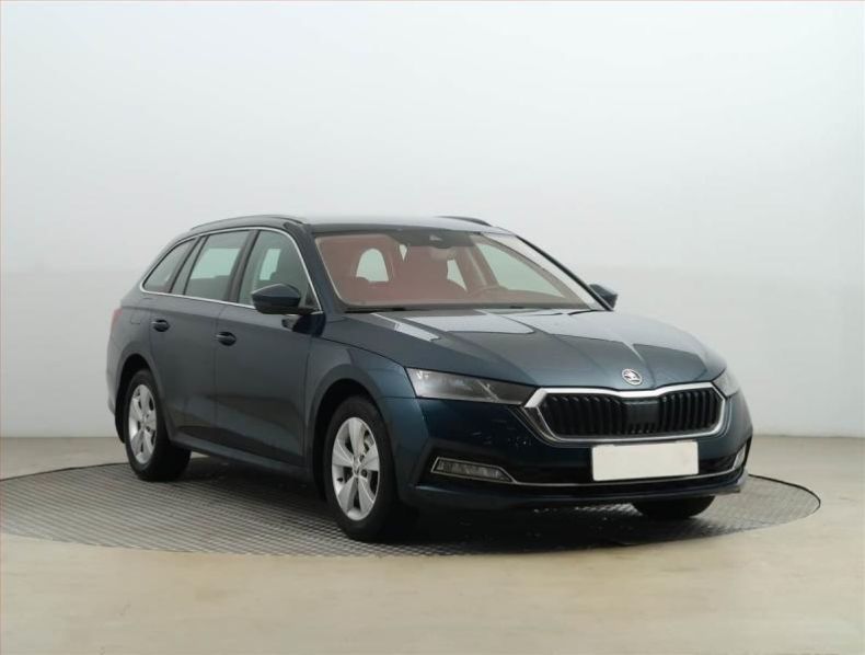 Škoda Octavia - hlavní fotka