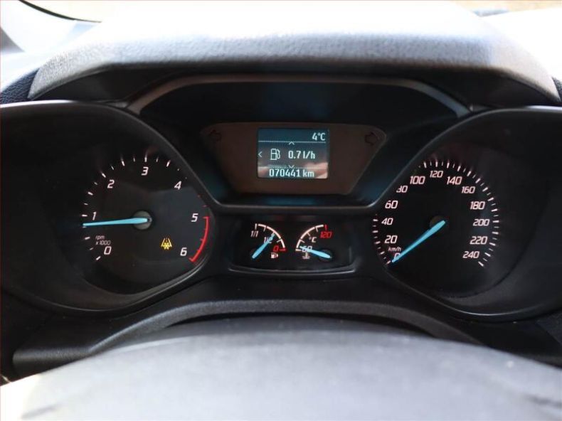 Ford Transit - hlavní fotka