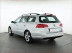 Volkswagen Passat - fotka číslo 3