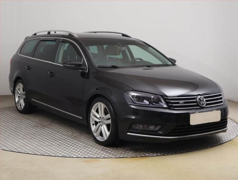 Volkswagen Passat - hlavní foto
