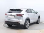 Lexus NX 300h - fotka číslo 4