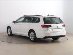 Volkswagen Passat - fotka číslo 3