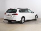 Volkswagen Passat - fotka číslo 4