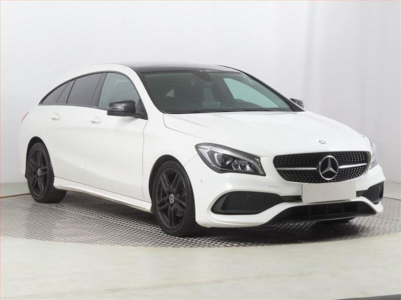Mercedes Třída CLA - hlavní foto