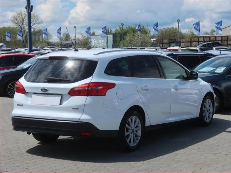 Ford Focus - hlavní fotka