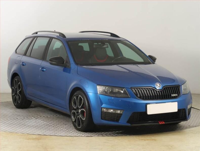 Škoda Octavia - hlavní fotka
