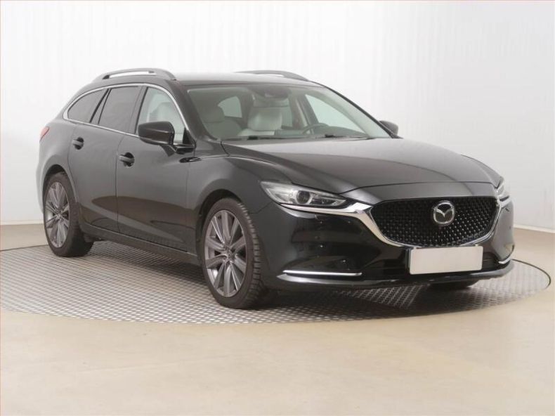 Mazda 6 - hlavní foto