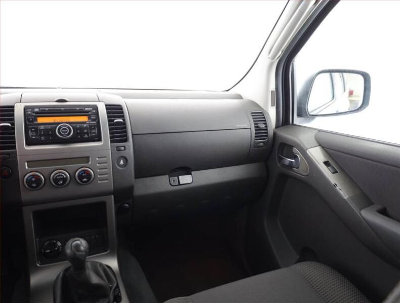 Nissan Pathfinder - hlavní fotka