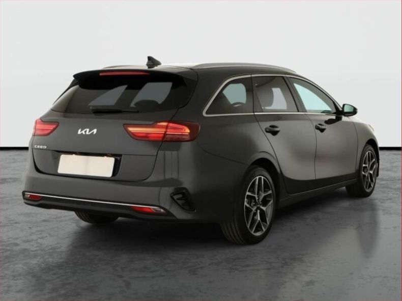 Kia Cee'd - hlavní fotka