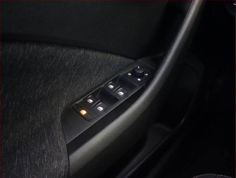 Škoda Kamiq - hlavní fotka