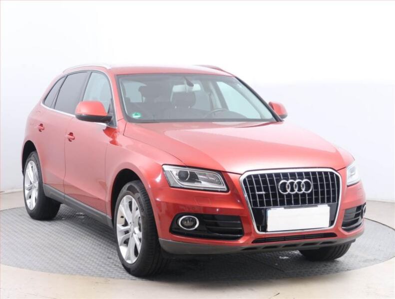 Audi Q5 - hlavní foto