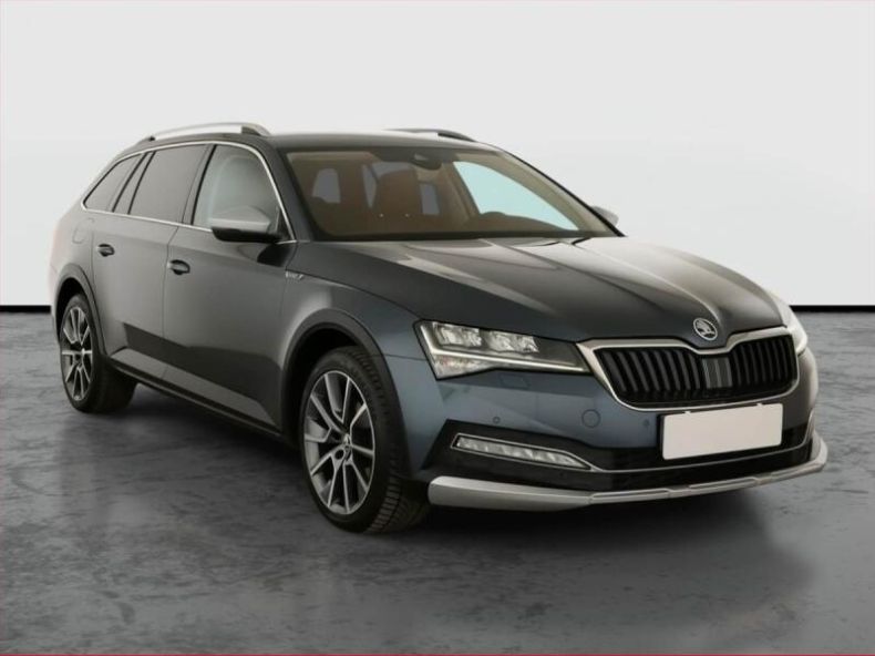 Škoda Superb - hlavní foto