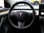 Tesla Model 3 - fotka číslo 8