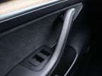 Tesla Model 3 - fotka číslo 14