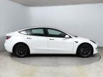 Tesla Model 3 - fotka číslo 5
