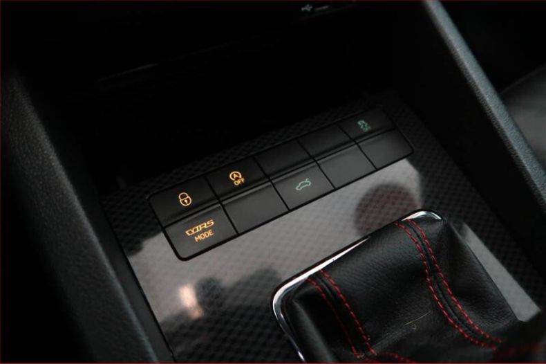 Škoda Octavia - hlavní fotka