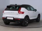 Volvo XC40 - fotka číslo 4