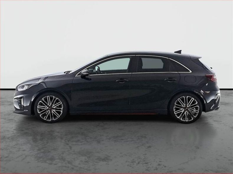 Kia Cee'd - hlavní fotka